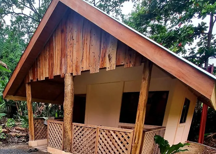 Ballena Oasis Homes & Glamping