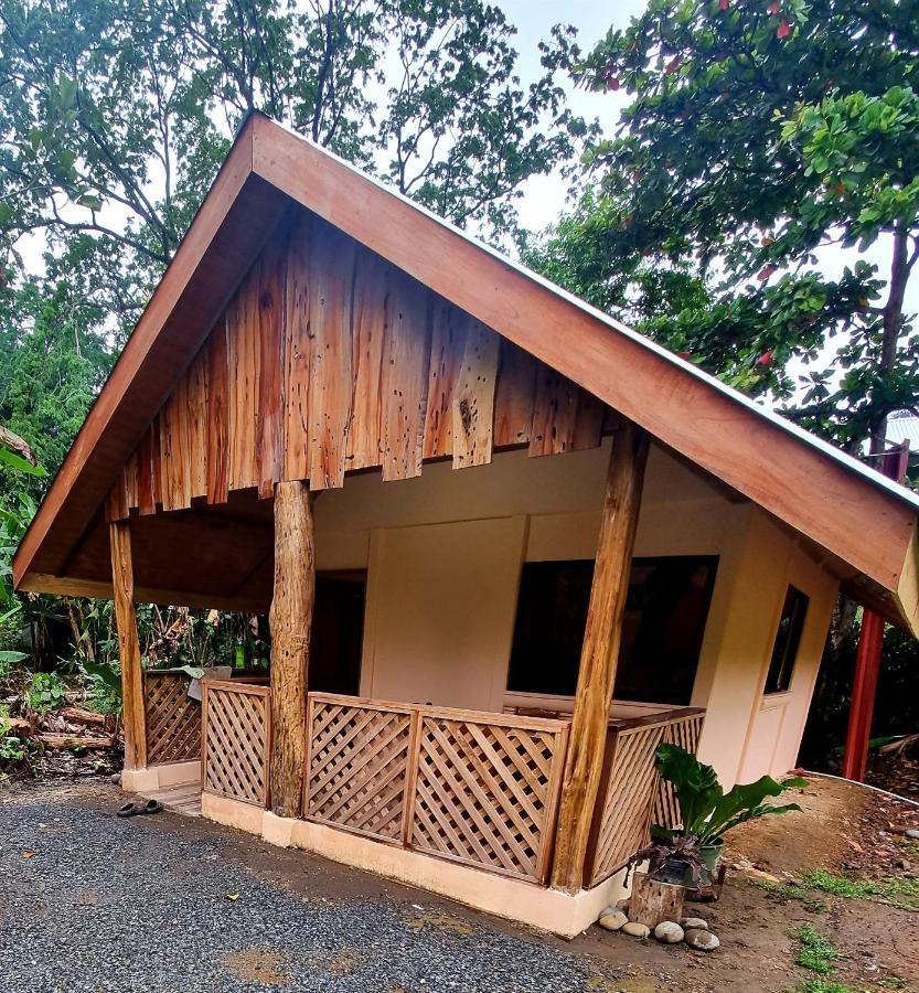 Ballena Oasis Homes & Glamping Uvita