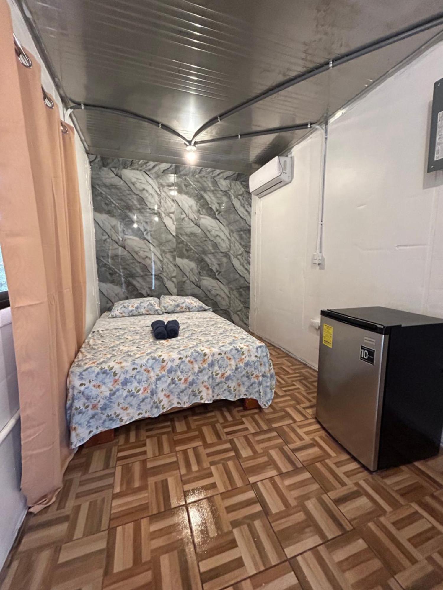 Apartment Ballena Oasis Homes & Glamping *